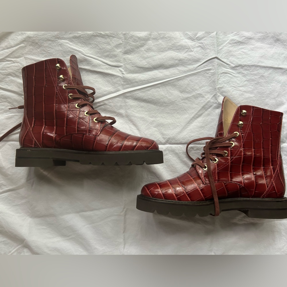 Stuart Weitzman Boots